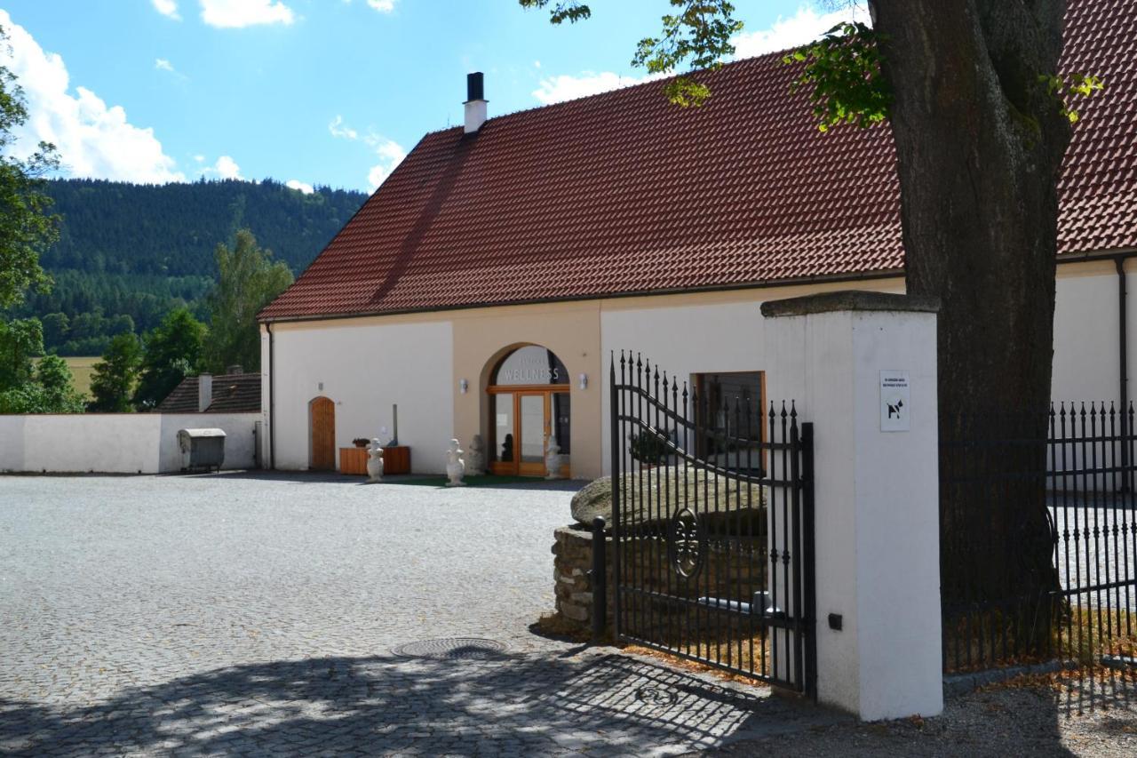 Zamek Hradek U Susice Hrádek Exterior foto