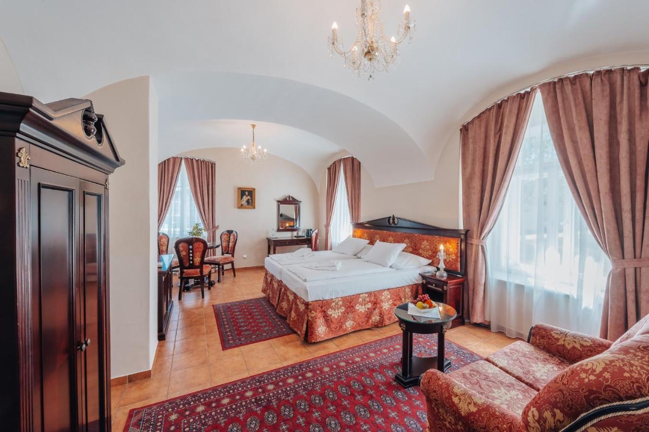 Zamek Hradek U Susice Hrádek Exterior foto